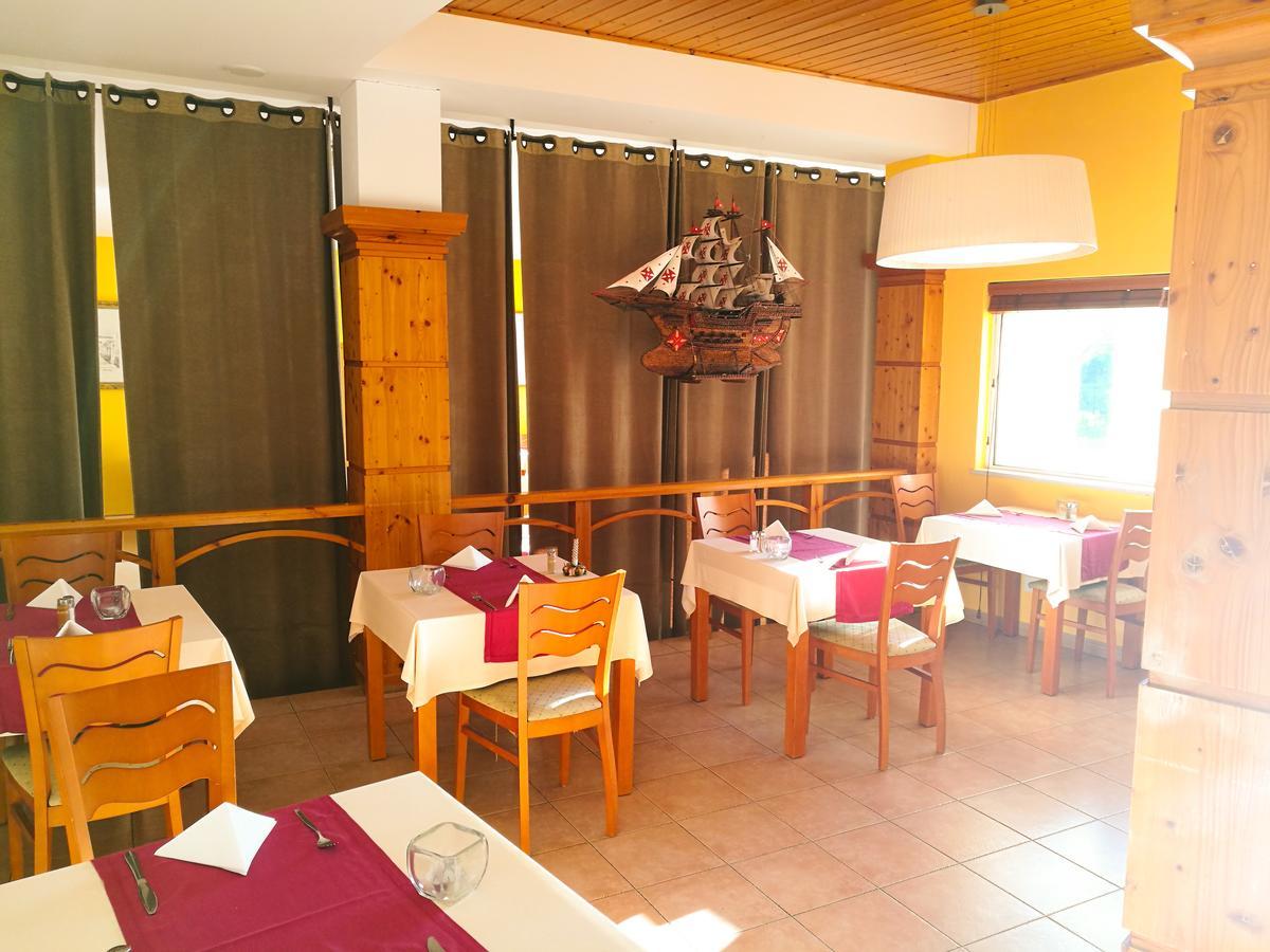 Club House Cvl Hotell Luz Exteriör bild