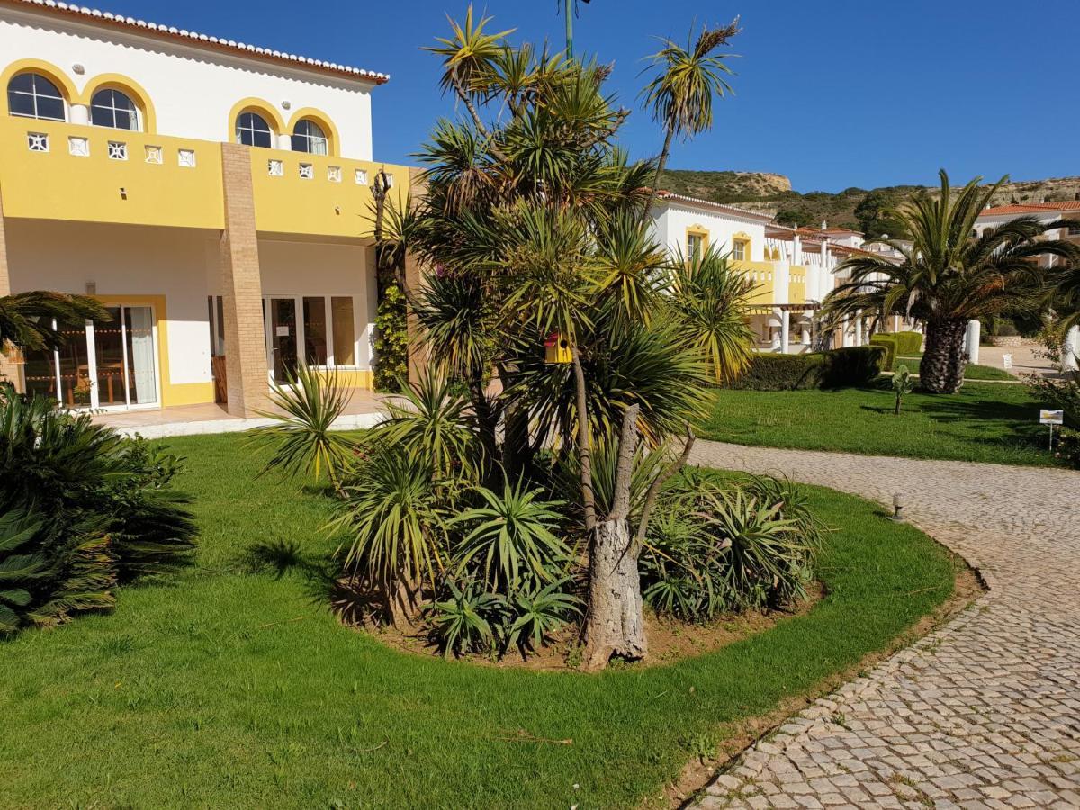 Club House Cvl Hotell Luz Exteriör bild